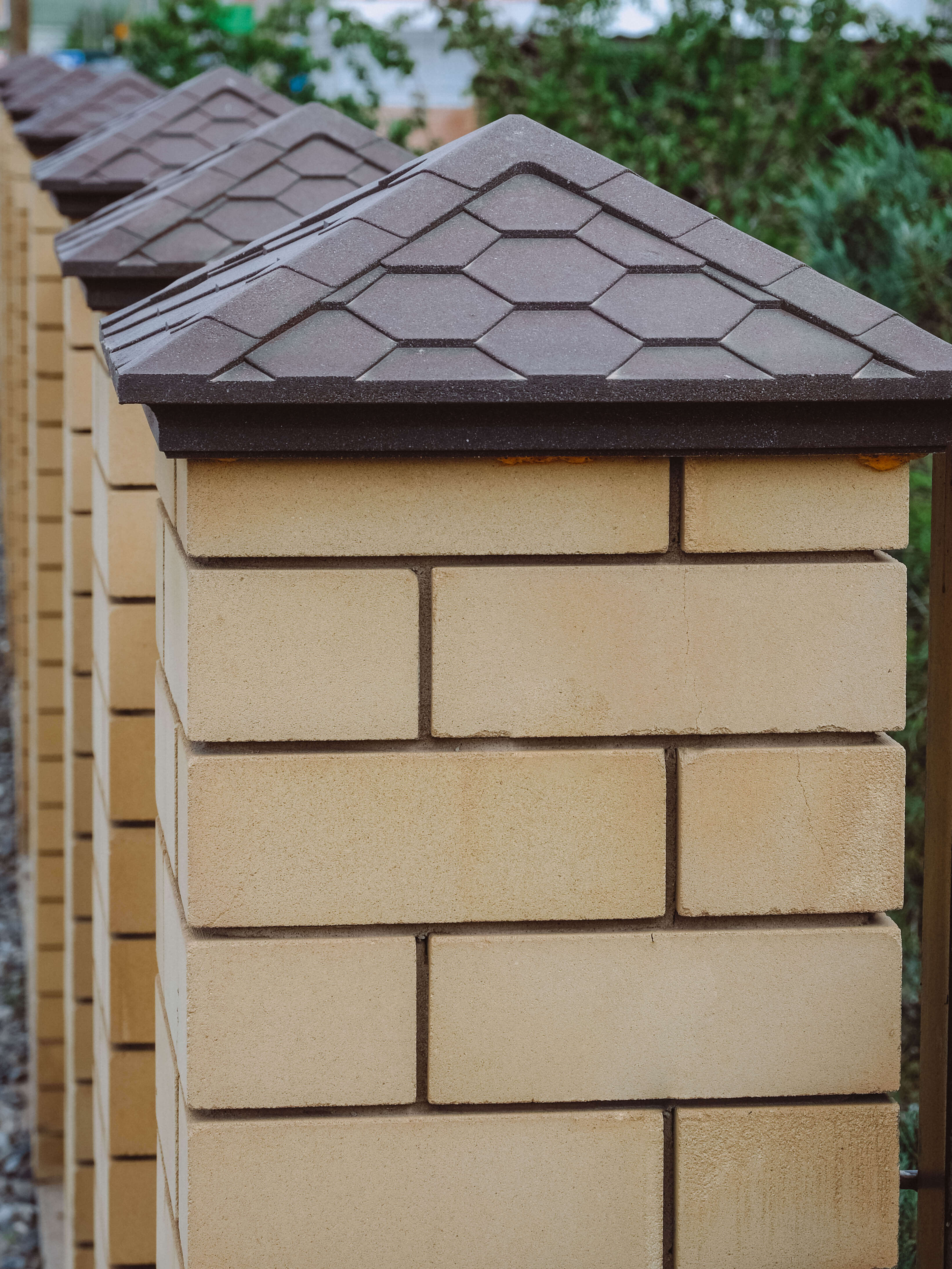 Колпак Zking Эверест Коричневый на столб 1.5х1.5 кирпича (390х390мм) в Саратове фото